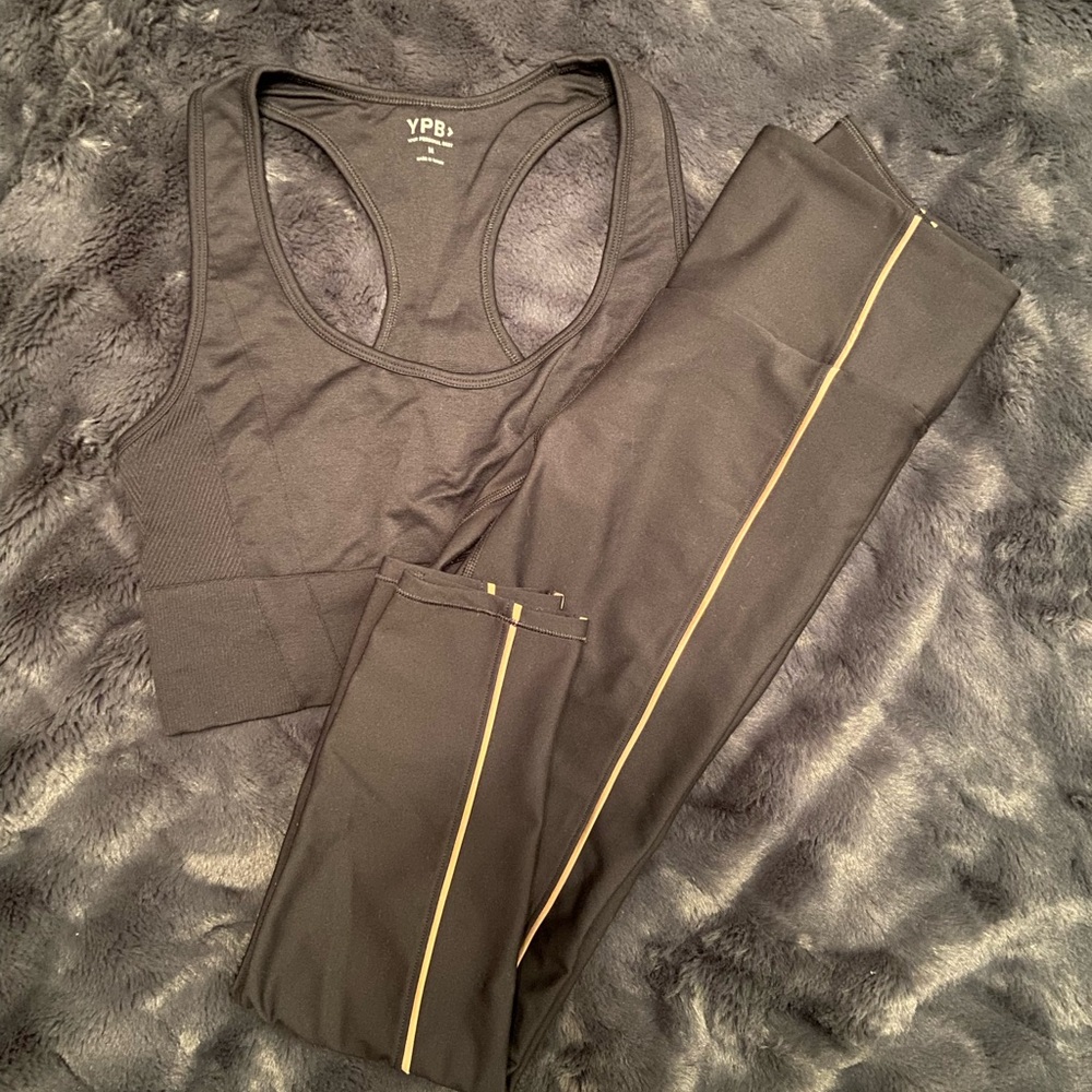YPB Women's Activewear Set